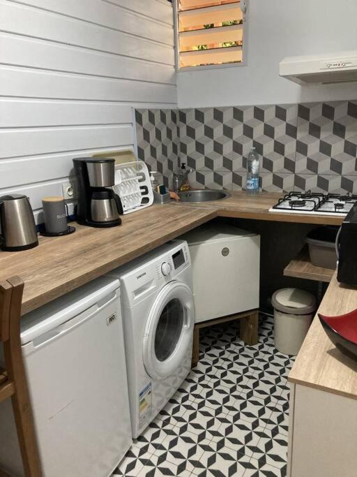 Agreable Logement, Bien Situe Шельшер Екстер'єр фото